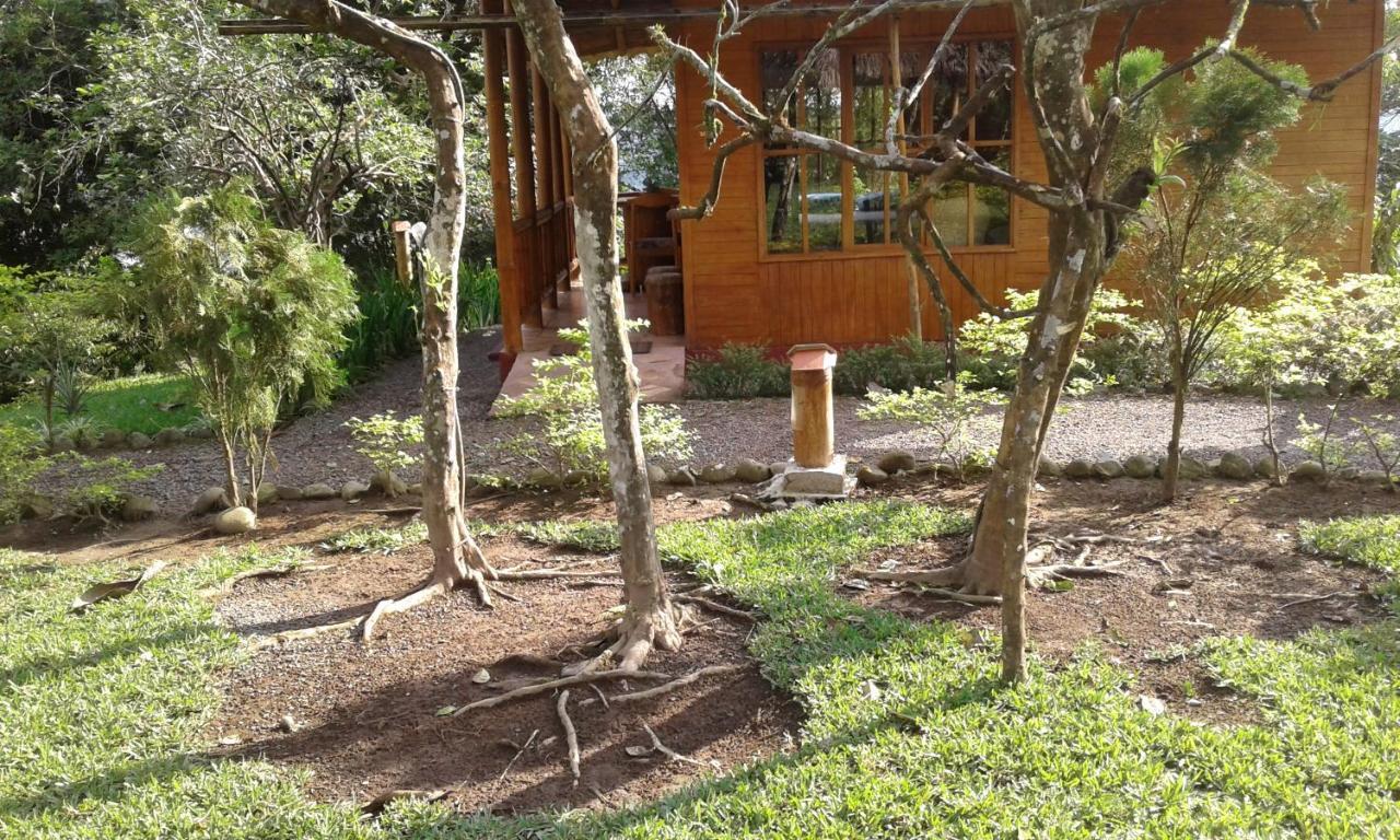 Estancia La Colina Santo Domingo de los Colorados Exterior photo